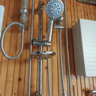Une colonne de douche